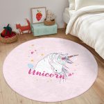 - RealHomes Dijital Baskılı Kaymaz Tabanlı Comfort Çocuk Odası Yuvarlak Halı - Realhomes  Pembe Zeminli Unicorn At Desenli Çocuk & Genç Odası Makinede Yıkanabilir Kaymaz Tabanlı Yuvarlak Çocuk Halısı Realhomes