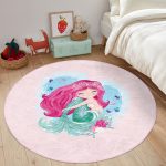 - RealHomes Dijital Baskılı Kaymaz Tabanlı Comfort Çocuk Odası Yuvarlak Halı - Realhomes  Denizkızı Desenli Çocuk & Genç Odası Makinede Yıkanabilir Kaymaz Tabanlı Yuvarlak Çocuk Halısı Realhomes