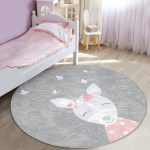 - RealHomes Dijital Baskılı Kaymaz Tabanlı Comfort Çocuk Odası Yuvarlak Halı - Realhomes  Gri Zemin Ceylan Ve Arı Temalı Çocuk & Genç Odası Makinede Yıkanabilir Kaymaz Tabanlı Yuvarlak Çocuk Halısı Realhomes
