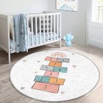 - RealHomes Dijital Baskılı Kaymaz Tabanlı Comfort Çocuk Odası Yuvarlak Halı - Realhomes  Renkli Seksek Temalı Eğitici Oyun Çizimli Çocuk & Genç Odası Makinede Yıkanabilir Kaymaz Tabanlı Yuvarlak Çocuk Oyun Halısı Realhomes