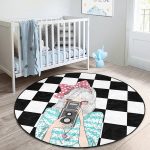 - RealHomes Dijital Baskılı Kaymaz Tabanlı Comfort Çocuk Odası Yuvarlak Halı - Realhomes  Dama Zeminli Fotoğraf Çeken Kız Tasarımlı Çocuk & Genç Odası Makinede Yıkanabilir Kaymaz Tabanlı Yuvarlak Çocuk Halısı Realhomes