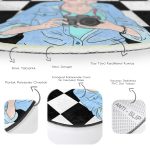 - RealHomes Dijital Baskılı Kaymaz Tabanlı Comfort Çocuk Odası Yuvarlak Halı - Realhomes Dama Zeminli Fotoğraf Çeken Kız Tasarımlı Çocuk & Genç Odası Makinede Yıkanabilir Kaymaz Tabanlı Yuvarlak Çocuk Halısı Realhomes