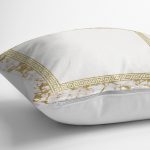 - K11005-Gorsel-3 - Realhomes RealHomes Ekru Zeminde Altın renkli Motifli Geometrik Desenli Dijital Baskılı Yastık Kırlent Kılıfı Realhomes