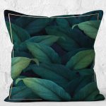 - K11033-Gorsel-2 - Realhomes RealHomes Koyu Lacivert Zeminde Çerçeve Motifli Koyu Yapraklı Desenli Dijital Baskılı Yastık Kırlent Kılıfı Realhomes