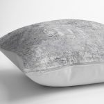 RealHomes Açık Gri Zeminde Eskitme Motifli Duvar Desenli Dijital Baskılı Yastık Kırlent Kılıfı Realhomes