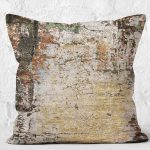 - K11052-Gorsel-2 - Realhomes RealHomes Renkli Zeminde Halı Motifli Modern Desenli Dijital Baskılı Yastık Kırlent Kılıfı Realhomes