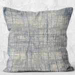 - K11055-Gorsel-2 - Realhomes RealHomes Renkli Zeminde Halı Motifli Modern Desenli Dijital Baskılı Yastık Kırlent Kılıfı Realhomes