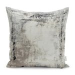 - K11060-Gorsel - Realhomes RealHomes Beyaz Zeminde Eskitme Motifli Duvar Desenli Dijital Baskılı Yastık Kırlent Kılıfı Realhomes