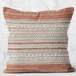 - K11061-Gorsel-2 - Realhomes RealHomes Renkli Zeminde Kilim Motifli Baklava Desenli Dijital Baskılı Yastık Kırlent Kılıfı Realhomes