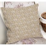 - K11101-Gorsel-1 - Realhomes RealHomes Krem Zeminde Geometrik Motifli Eskitme Desenli Dijital Baskılı Yastık Kırlent Kılıfı Realhomes