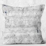 - K11107-Gorsel-2 - Realhomes RealHomes Gri Zeminde Eskitme Motifli Geometrik Desenli Dijital Baskılı Yastık Kırlent Kılıfı Realhomes