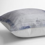 - K11110-Gorsel-3 - Realhomes RealHomes Gri - Mavi Zeminde Çerçeveli Motifli Eskitme Desenli Dijital Baskılı Yastık Kırlent Kılıfı Realhomes