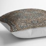 - K11118-Gorsel-3 - Realhomes RealHomes Kahverengi Zeminde Geleneksel Motifli Uşak Desenli Dijital Baskılı Yastık Kırlent Kılıfı Realhomes