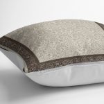 - K11119-Gorsel-3 - Realhomes  RealHomes Krem - Kahverengi Zeminde Çerçeveli Geleneksel Desenli Dijital Baskılı Yastık Kırlent Kılıfı Realhomes