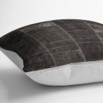 RealHomes Kahverengi Zeminde Patchwork Motifli Geleneksel Desenli Dijital Baskılı Yastık Kırlent Kılıfı Realhomes