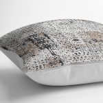 - K11158-Gorsel-3 - Realhomes RealHomes Siyah - Beyaz Zeminde Guaj Boya Motifli Modern Sanat Desenli Dijital Baskılı Yastık Kırlent Kılıfı Realhomes