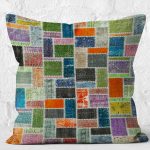 - K11168-Gorsel-2 - Realhomes RealHomes Kırkyama Patchwork Motifli Geleneksel Desenli Dijital Baskılı Yastık Kırlent Kılıfı Realhomes