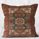 RealHomes Kahverengi Zeminde Pers Motifli Kilim Desenli Dijital Baskılı Yastık Kırlent Kılıfı Realhomes