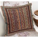 - K11171-Gorsel-1 - Realhomes RealHomes Patchwork Zeminde Hereke Motifli Kilim Desenli Dijital Baskılı Yastık Kırlent Kılıfı Realhomes