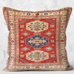 - K11174-Gorsel-2 - Realhomes RealHomes Kırmızı Zeminde Yöresel Motifli Osmanlı Desenli Dijital Baskılı Yastık Kırlent Kılıfı Realhomes