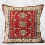 - K11176-Gorsel-2 - Realhomes RealHomes Kırmızı Zeminde Anadolu Motifli Hereke Desenli Dijital Baskılı Yastık Kırlent Kılıfı Realhomes