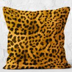 - K11192-Gorsel-2 - Realhomes RealHomes Siyah - Turuncu Zeminde Leopar Motifli Kürk Desenli Dijital Baskılı Yastık Kırlent Kılıfı Realhomes