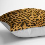 - K11192-Gorsel-3 - Realhomes RealHomes Siyah - Turuncu Zeminde Leopar Motifli Kürk Desenli Dijital Baskılı Yastık Kırlent Kılıfı Realhomes