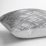 - K11197-Gorsel-3 - Realhomes RealHomes Gri - Siyah Zeminde Çizgili Eskitme Desenli Dijital Baskılı Yastık Kırlent Kılıfı Realhomes