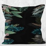 - K11199-Gorsel-2 - Realhomes RealHomes Siyah Zeminde Çiçek Motifli Yapraklar Desenli Dijital Baskılı Yastık Kırlent Kılıfı Realhomes