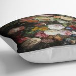 - K11200-Gorsel-3 - Realhomes RealHomes Siyah Zeminde Çiçek Motifli Yapraklar Desenli Dijital Baskılı Yastık Kırlent Kılıfı Realhomes