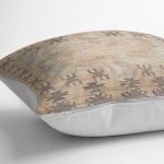 - K11216-Gorsel-3 - Realhomes RealHomes Krem Zeminde Tribal Motifli Antik Desenli Dijital Baskılı Yastık Kırlent Kılıfı Realhomes