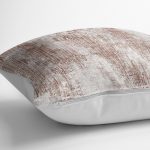 - K11225-Gorsel-3 - Realhomes RealHomes Bej Zeminde Dokuma Halı Motifli Eskitme Desenli Dijital Baskılı Yastık Kırlent Kılıfı Realhomes