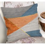 - K11234-Gorsel-1 - Realhomes RealHomes Gold - Turuncu Zeminde Çizgili Geometrik Desenli Dijital Baskılı Yastık Kırlent Kılıfı Realhomes