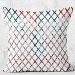 - K11276-Gorsel-2 - Realhomes RealHomes Beyaz Zeminde Geometrik Motifli Eskitme Desenli Dijital Baskılı Yastık Kırlent Kılıfı Realhomes