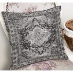 - K11297-Gorsel-1 - Realhomes RealHomes Gri Zeminde Yöresel Motifli Eskitme Desenli Dijital Baskılı Yastık Kırlent Kılıfı Realhomes