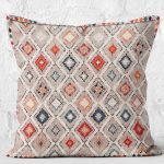- K11305-Gorsel-2 - Realhomes RealHomes Çok Renkli Kilim Motifli Pers Desenli Dijital Baskılı Yastık Kırlent Kılıfı Realhomes