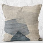 - K11368-Gorsel-2 - Realhomes  RealHomes Krem Zeminde Eskitme Motifli Dokuma Desenli Dijital Baskılı Yastık Kırlent Kılıfı Realhomes