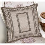 RealHomes Kahverengi Zeminde Çerçeveli Motifli Antik Desenli Dijital Baskılı Yastık Kırlent Kılıfı Realhomes