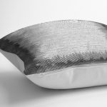 - K11422-Gorsel-3 - Realhomes RealHomes Siyah - Gri Zeminde Çerçeveli Motifli Eskitme Desenli Dijital Baskılı Yastık Kırlent Kılıfı Realhomes