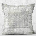 - K11424-Gorsel-2 - Realhomes RealHomes Gri Zeminde Çerçeveli Motifli Antik Desenli Dijital Baskılı Yastık Kırlent Kılıfı Realhomes