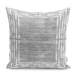 - K11436-Gorsel - Realhomes RealHomes Gri - Beyaz Zeminde Çerçeveli Motifli Antik Desenli Dijital Baskılı Yastık Kırlent Kılıfı Realhomes