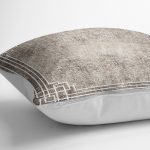 RealHomes Kahverengi - Beyaz Zeminde Çerçeveli Motifli Antik Desenli Dijital Baskılı Yastık Kırlent Kılıfı Realhomes