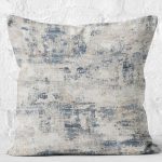 RealHomes Bej Zeminde Antik Motifli Eskitme Desenli Dijital Baskılı Yastık Kırlent Kılıfı Realhomes