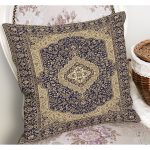 - K11472-Gorsel-1 - Realhomes  RealHomes Lacivert Zeminde Uşak Motifli Geleneksel Desenli Dijital Baskılı Yastık Kırlent Kılıfı Realhomes