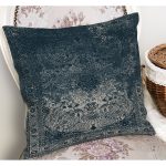 - K11474-Gorsel-1 - Realhomes  RealHomes Lacivert Zeminde Antik Motifli Dokuma Desenli Dijital Baskılı Yastık Kırlent Kılıfı Realhomes