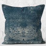 - K11474-Gorsel-2 - Realhomes  RealHomes Lacivert Zeminde Antik Motifli Dokuma Desenli Dijital Baskılı Yastık Kırlent Kılıfı Realhomes