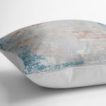 - K11480-Gorsel-3 - Realhomes RealHomes Gri - Mavi Zeminde Eskitme Motifli Yöresel Desenli Dijital Baskılı Yastık Kırlent Kılıfı Realhomes