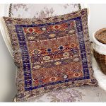 - K11488-Gorsel-1 - Realhomes RealHomes Lacivert Zeminde Hereke Motifli Otantik Desenli Dijital Baskılı Yastık Kırlent Kılıfı Realhomes