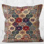 - K11498-Gorsel-2 - Realhomes RealHomes Antika Temalı Otantik Motifli Hereke Desenli Dijital Baskılı Yastık Kırlent Kılıfı Realhomes