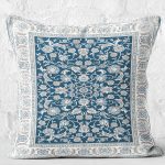 - K11509-Gorsel-2 - Realhomes RealHomes Mavi Zeminde Uşak Motifli Antik Desenli Dijital Baskılı Yastık Kırlent Kılıfı Realhomes